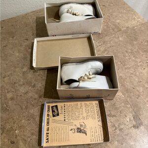 Vintage 1940s Baby Shoes Bundle – 2 Pairs Buntees Moccasins w/ Boxes